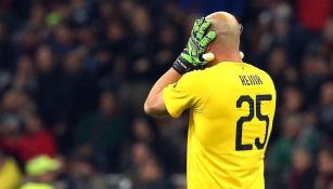 Reina se lamenta en juego contra la Lazio