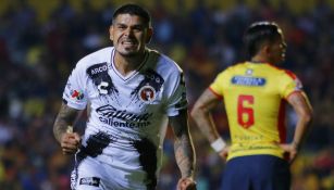 Gustavo Bou celebra anotación contra el Morelia