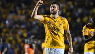 Gignac festeja gol ante Pachuca en los Cuartos de Final del C2019