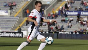 Abraham González durante un juego de Lobos BUAP