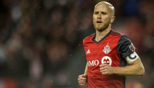 Michael Bradley durante un partido con Toronto FC