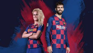 Hamraoui Y Piqué con el nuevo jersey del Barcelona