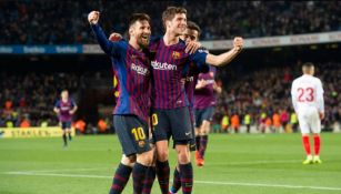 Messi y Sergi Roberto festejan un gol con el Barcelona