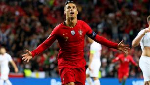 Cristiano Ronaldo celebra un gol con Portugal 