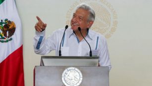 López Obrador sonríe durante un evento en Mérida, Yucatán