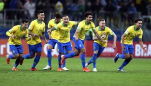 Brasil celebra una victoria ante Paraguay