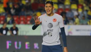 Edson Alvarez previo a un partido del América