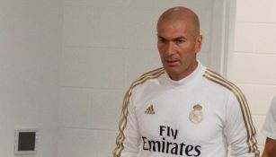 Zinedine Zidane, previo a ofrecer una conferencia de prensa