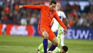 Vincent Janssen durante un partido con al selección de Holanda