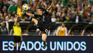 Chucky Lozano durante un juego de la Selección Mexicana