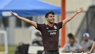 Diego Reyes durante un entrenamiento de la selección