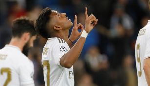 Rodrygo festeja uno de sus goles contra Galatasaray 