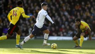 Erik Lamela durante un partido con Tottenham