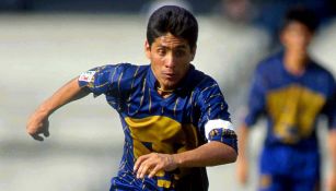 Jorge Campos en su paso por los Pumas