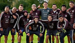 Jugadores de la Selección Mexicana en un entrenamiento