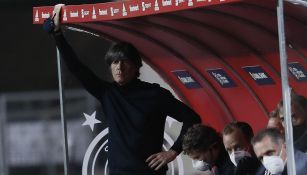  Joachim Löw en el partido contra España