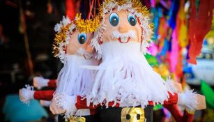 Piñatas navideñas en venta en la CDMX