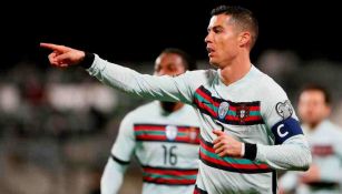 Cristiano Ronaldo en festejo con Portugal