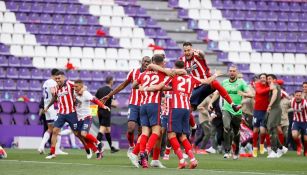 Jugadores del Atlético celebran título de Liga
