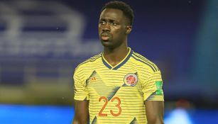 Dávinson Sánchez reacciona durante participación con la Selección de Colombia