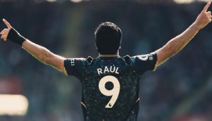 Raúl Jiménez: En el 11 de la Semana en Premier League de Alan Shearer 