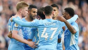 Jugadores del Manchester City celebrando un gol