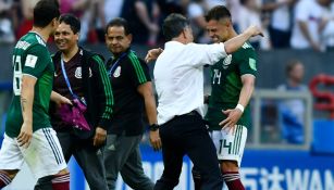 Chicharito Hernández: Asistente de Osorio, sorprendido con 'castigo' de Martino al delantero