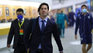 Solari en un partido con América 