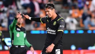 Ángel Zaldívar jugando con Chivas