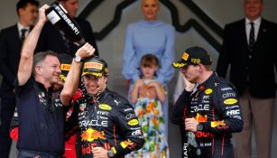 Horner, Checo y Max en el podio tras el GP de Mónaco