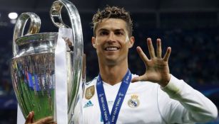 Cristiano Ronaldo y otras figuras felicitan al Real Madrid por su aniversario 122