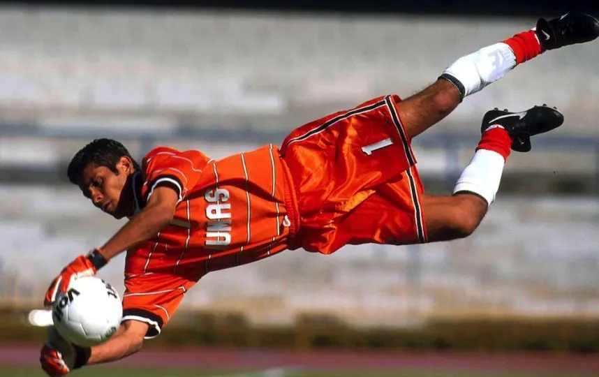 ESPECIAL Campos durante un partido con Pumas