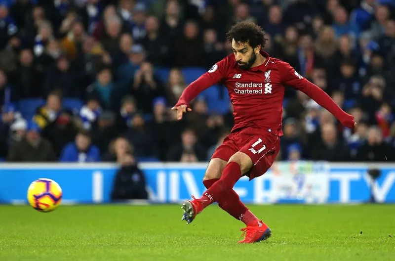 EFE Salah cobra el penalti contra el Brighton