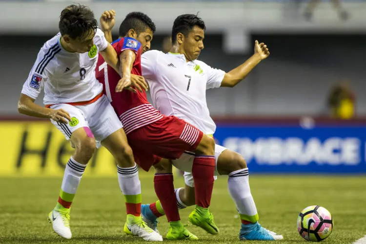 IMAGO7 Ángel Orelien (c), en su paso por la Sub 17