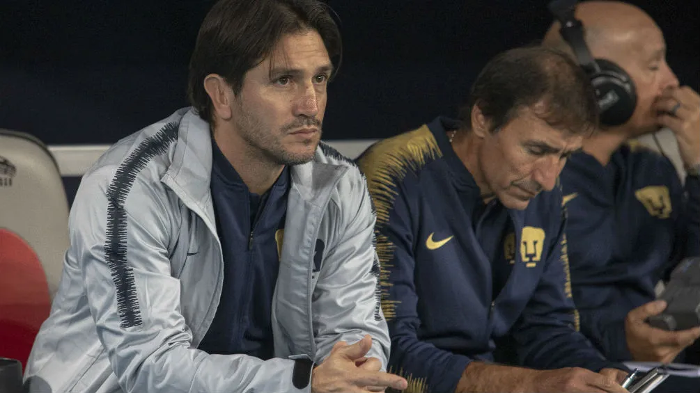 MEXSPORT Marioni en su debut como DT de Pumas