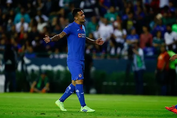 CARLOS RAMÍREZ Caraglio tras fallar el penalti contra León