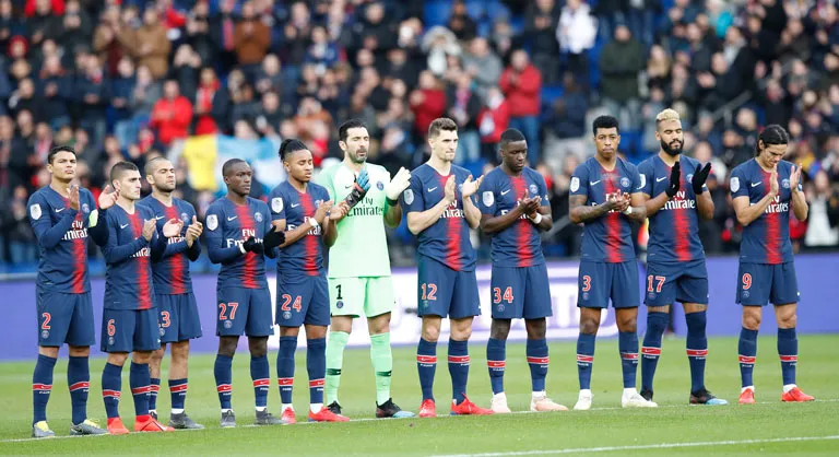AP PSG realiza un minuto de silencio en honor a Emiliano Sala