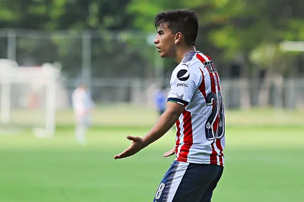 IMAGO7 Fernando Beltrán está registrado con la Sub 20, pero está en Primer Equipo