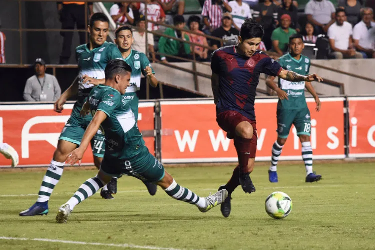 IMAGO7 Chofis López, durante el duelo contra Zacatepec