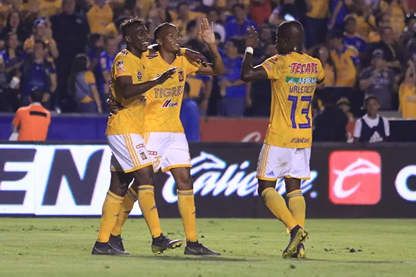 IMAGO7 Quiñones celebra gol de Tigres