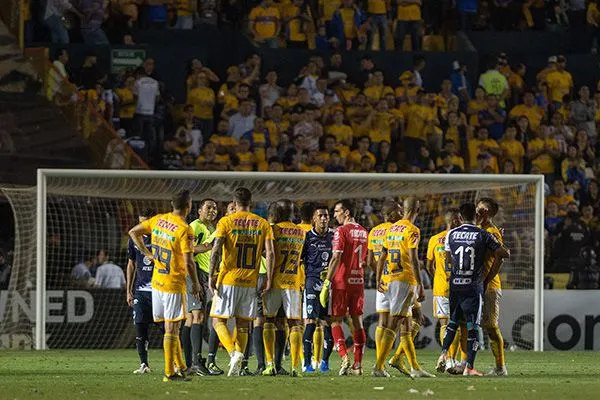 MEXSPORT Jugadores de Tigres durante la Final de Concachampions