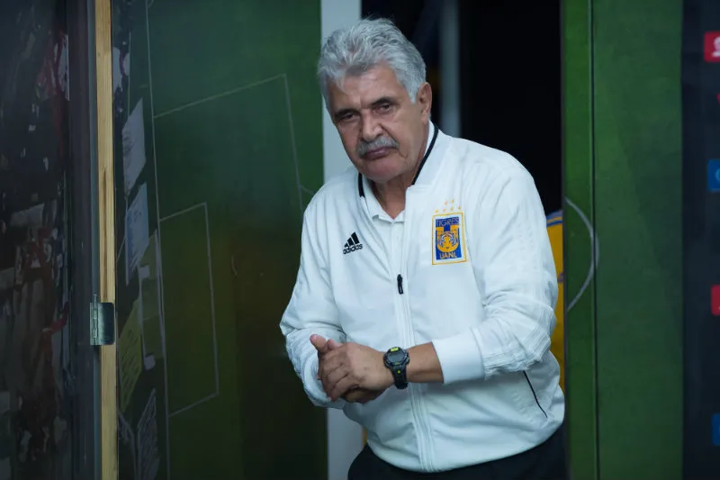 MEXSPORT Tuca Ferretti, entrenador de los Tigres