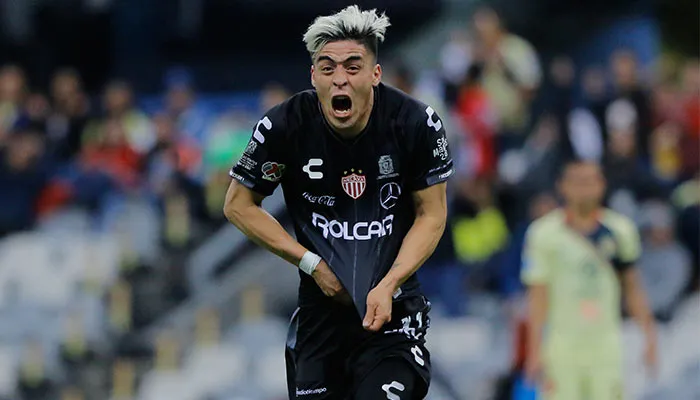 IMAGO7 Brian Fernández en festejo de gol