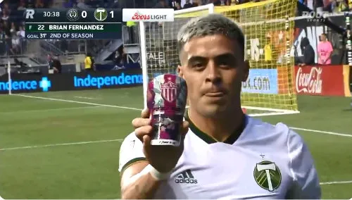 TWITTER @TIMBERSFC Fernández celebra una anotación con el Portland Timbers