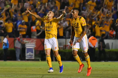 IMAGO7 Jorge Torres celebra un gol con Tigres