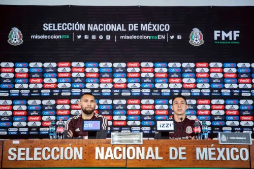 MIGUEL PONTÓN Guardametas del Tri, en conferencia