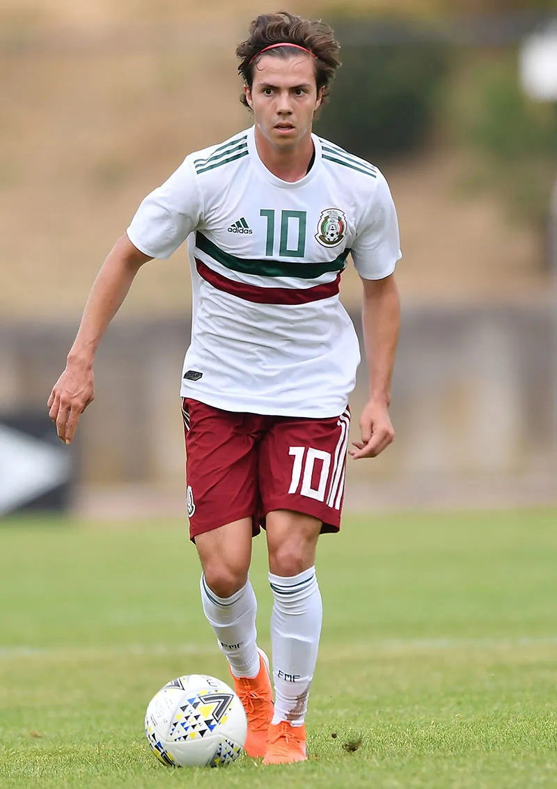 MEXSPORT Córdova buscará mover los hilos del mediocampo azteca