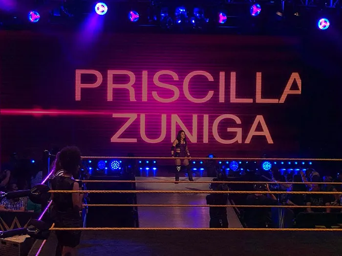 TWITTER @MRJACOBCOHEN Momento del debut de Diamante en NXT