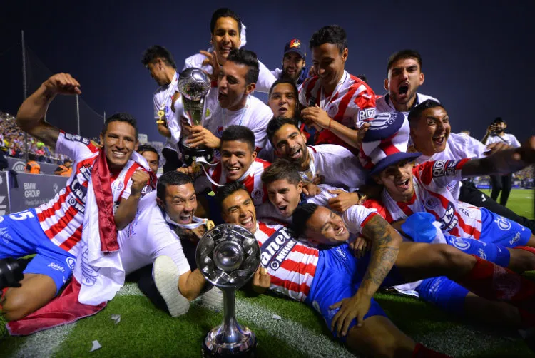 IMAGO7 Atlético de San Luis presume el título del Ascenso MX