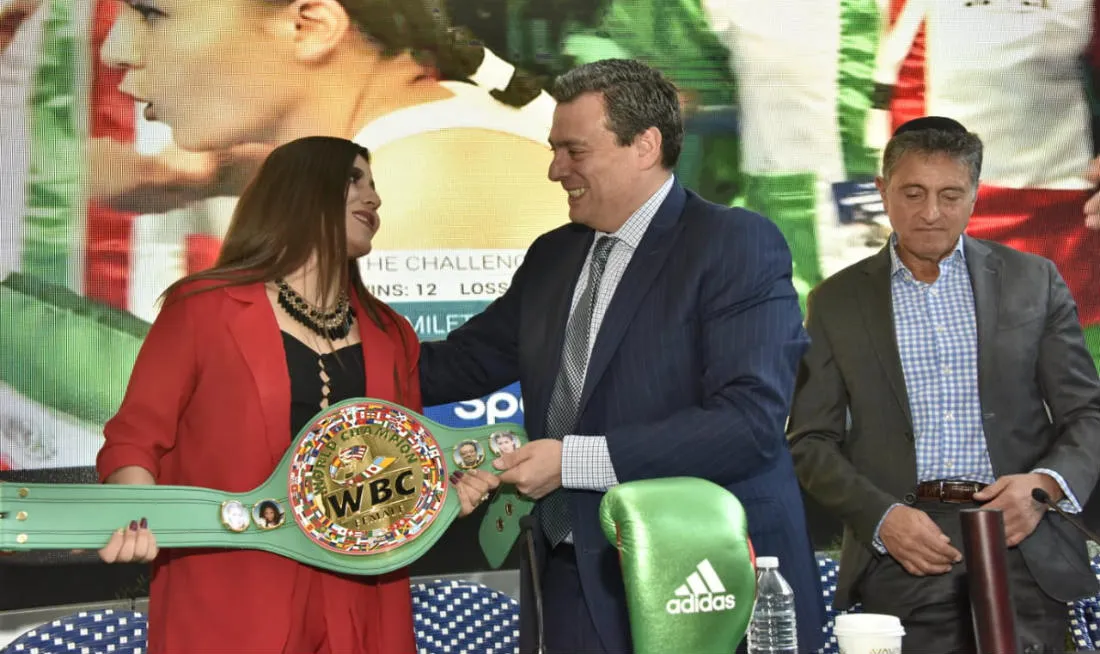 CMB Mauricio Sulaimán en conferencia de prensa